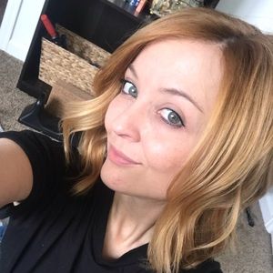 Meet your Posher, Jjennifer